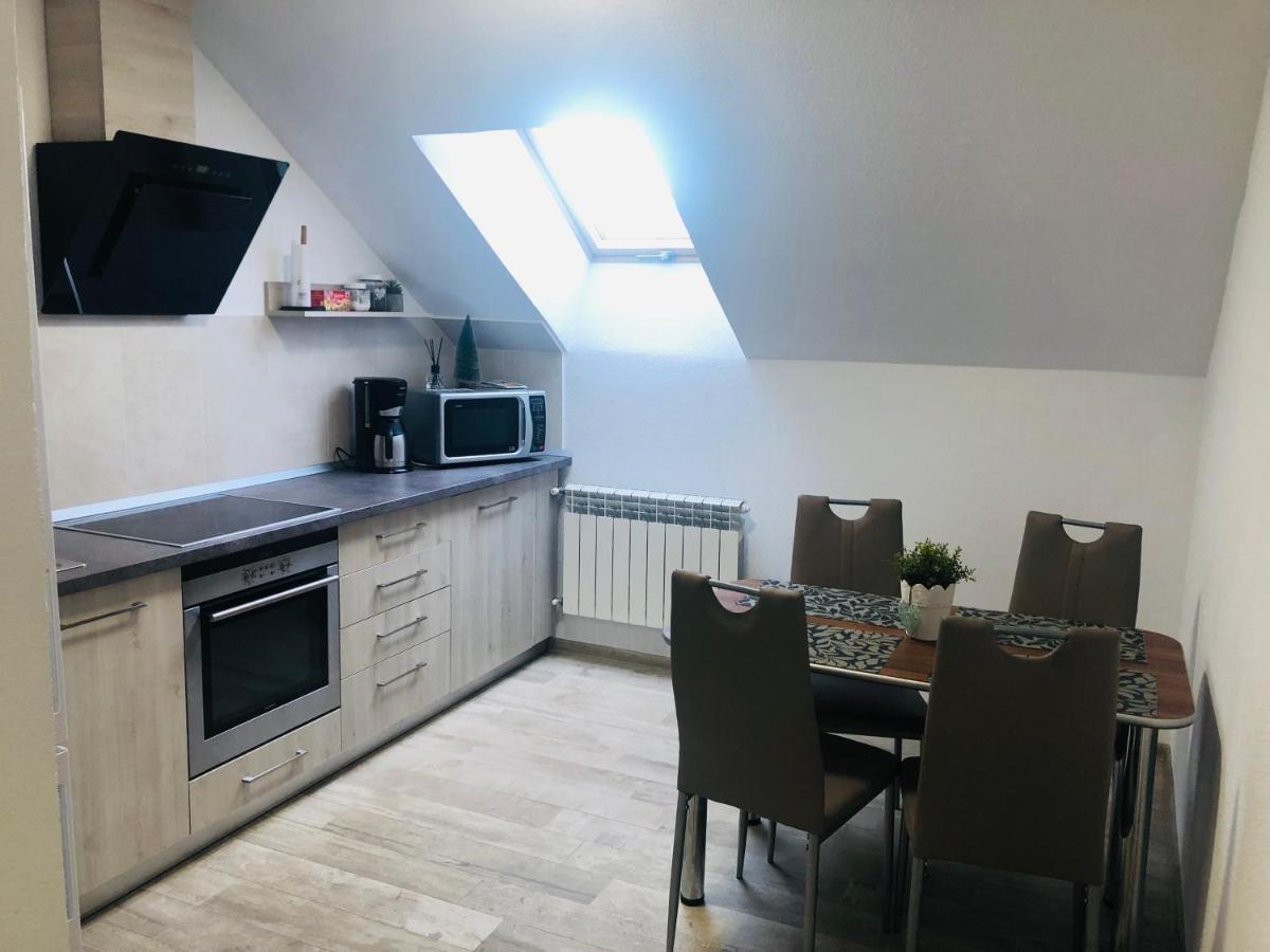 Vila Nona Apartment Sibiu Luaran gambar